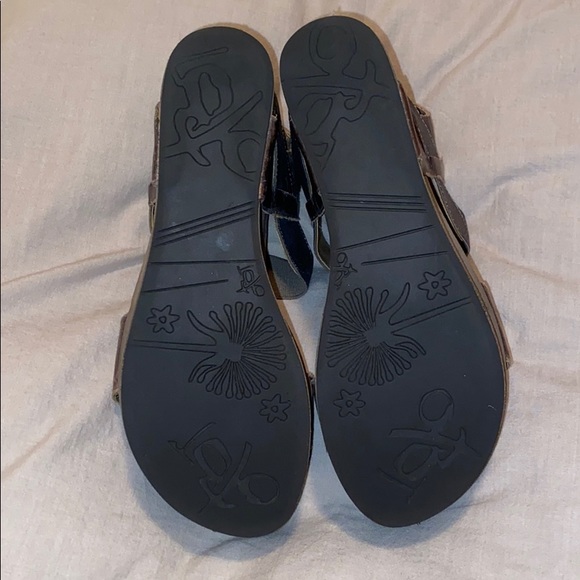 OTBT Bushnell Platform Wedges - Picture 2 of 3